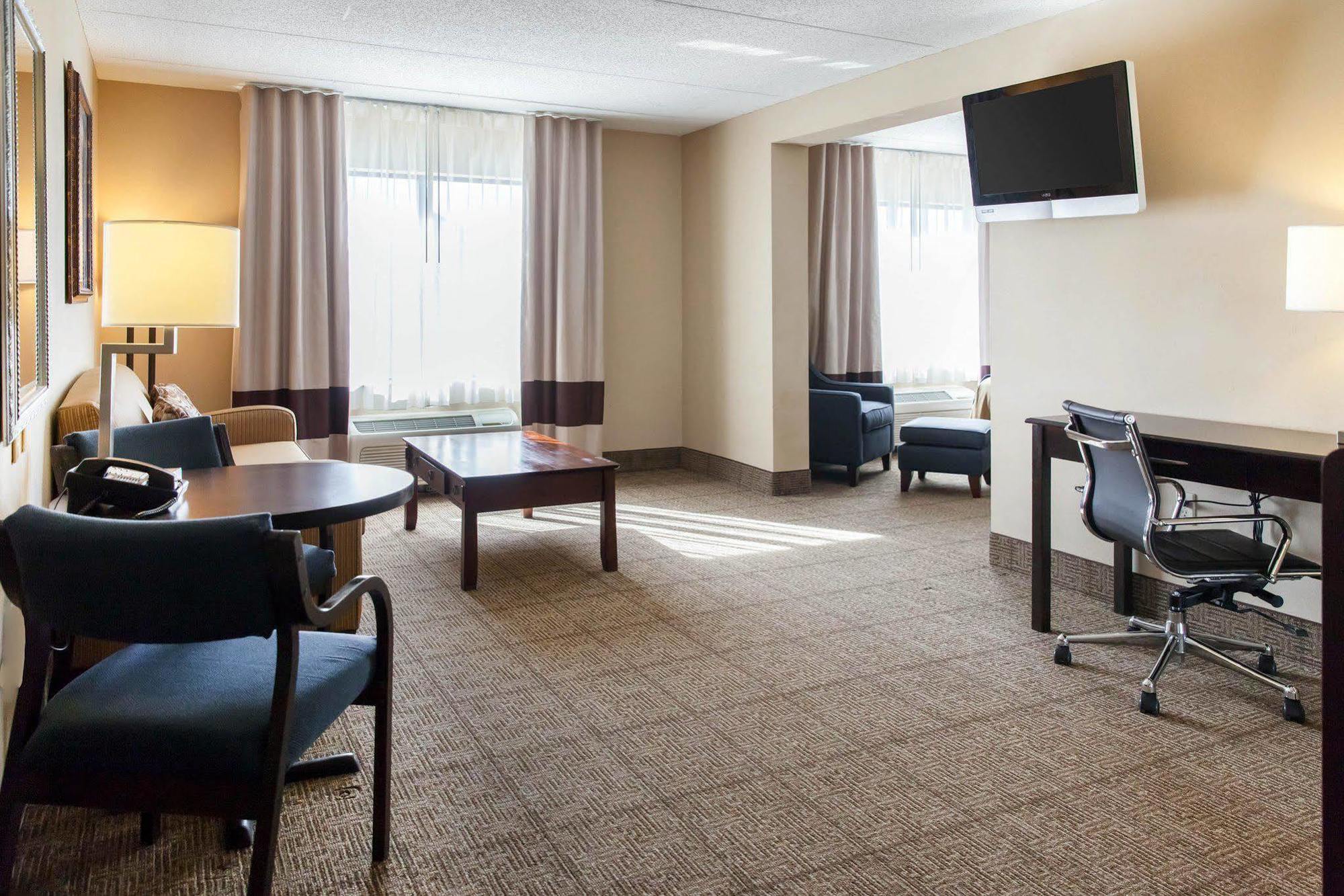 Comfort Inn Near Quantico Main Gate North Dumfries Buitenkant foto